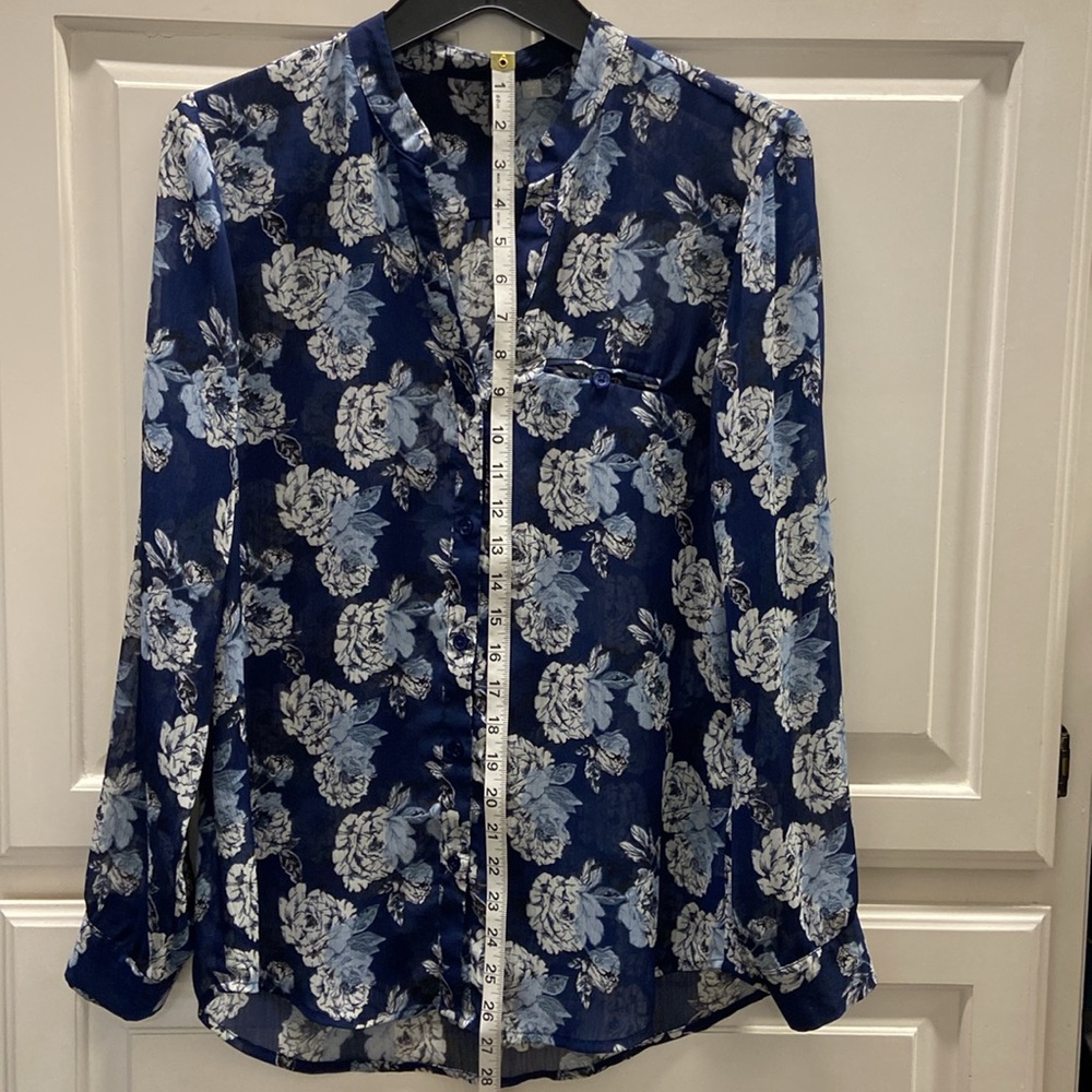 Navy blue floral print semi-sheer blouse by KUT in size S. Gently cared for. - Picture 3 of 7